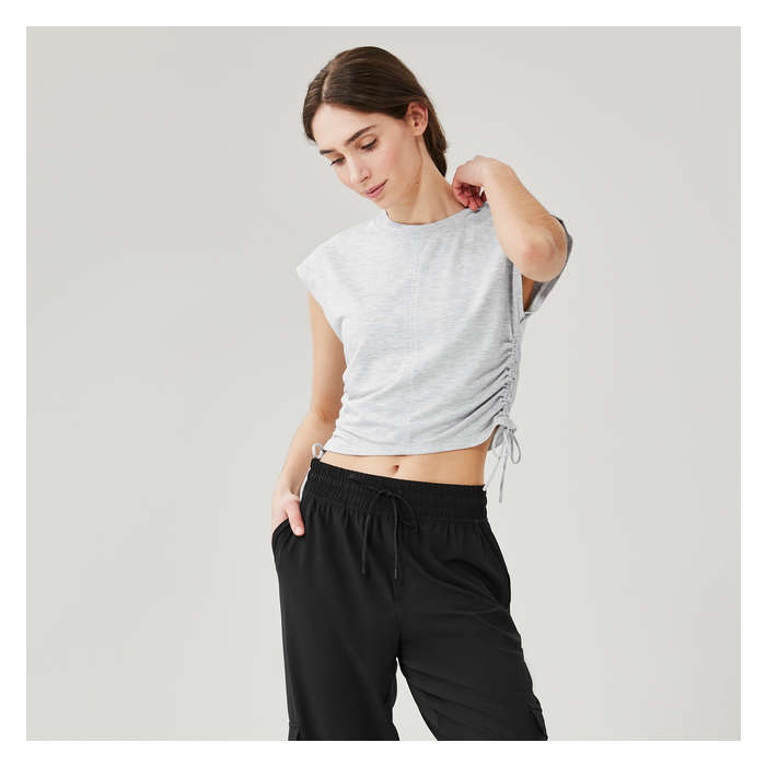 Aux Femmes T-shirt sport court à fronces latérales
